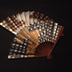 縁起物、扇子。