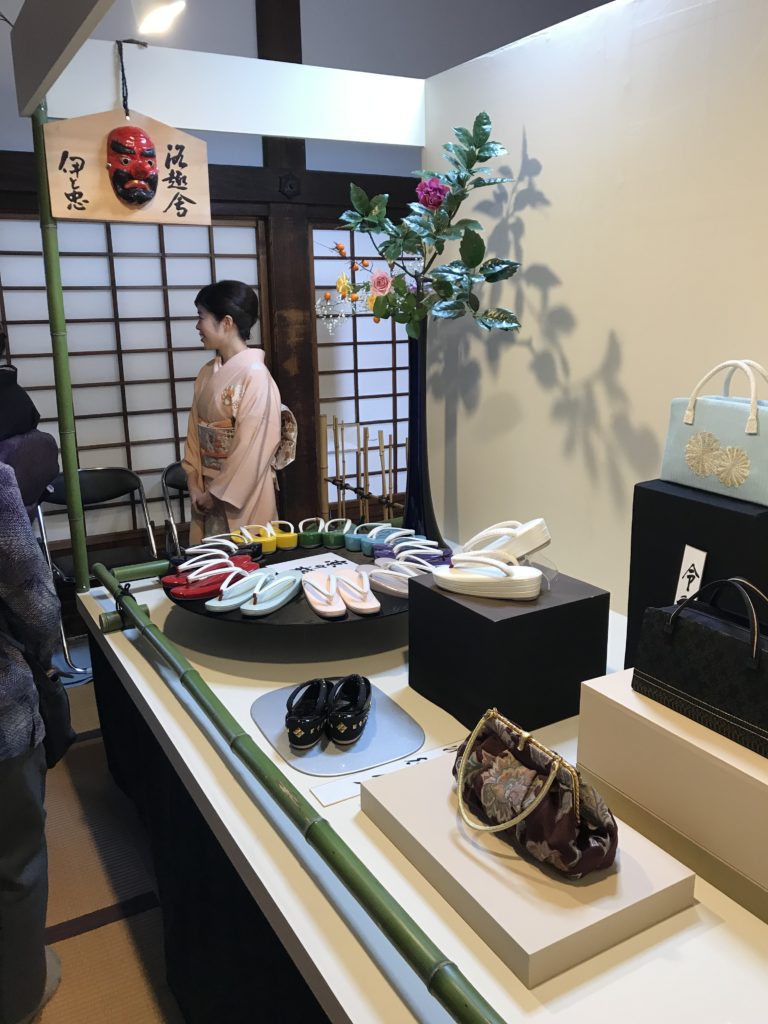 楽趣味 老舗 伊と忠ブース